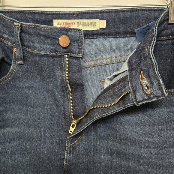 Levi Strauss Signature Womens Bootcut Jeans Size 10 Mid Rise Stretch Denim - Picture 5 of 11